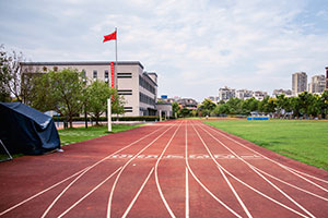 具備什么條件才能報考廣西大學在職研究生？