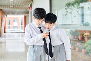 中國(guó)科學(xué)院大學(xué)MBA學(xué)費(fèi)一覽表2025年！貴不貴？多少錢(qián)一年？